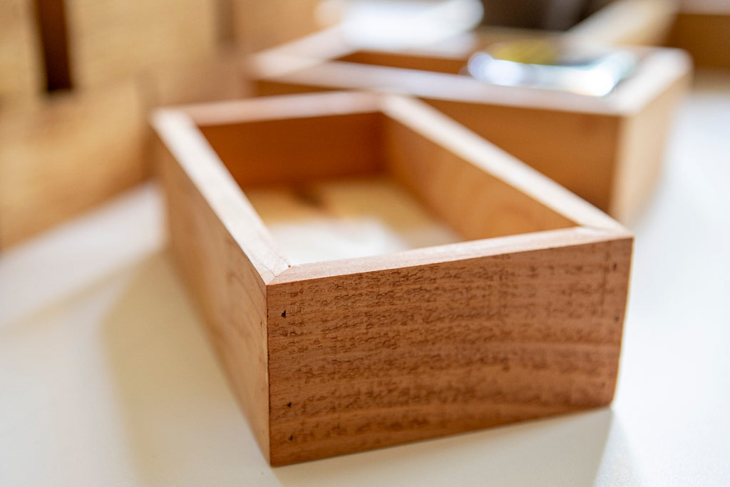 MINI WOODEN TRAY