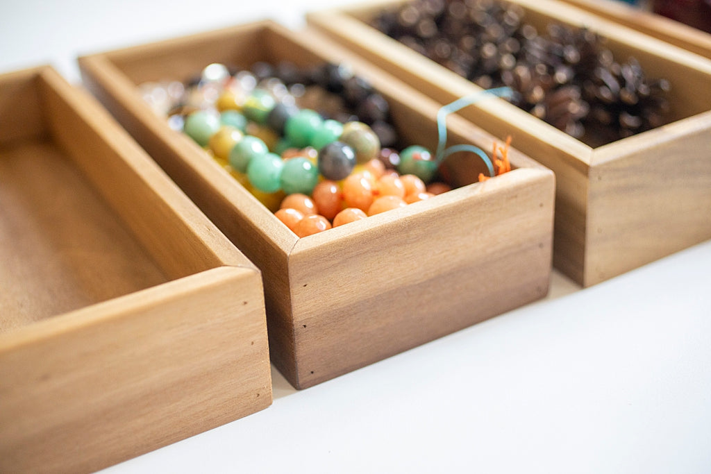 ELEGANT WOODEN TRAY