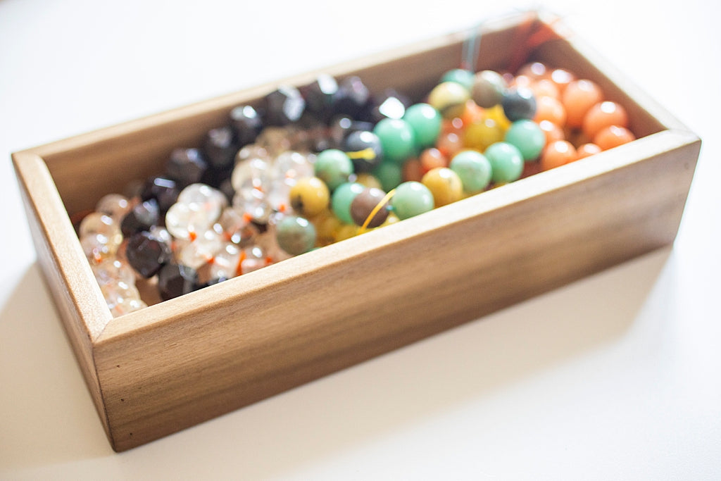 ELEGANT WOODEN TRAY